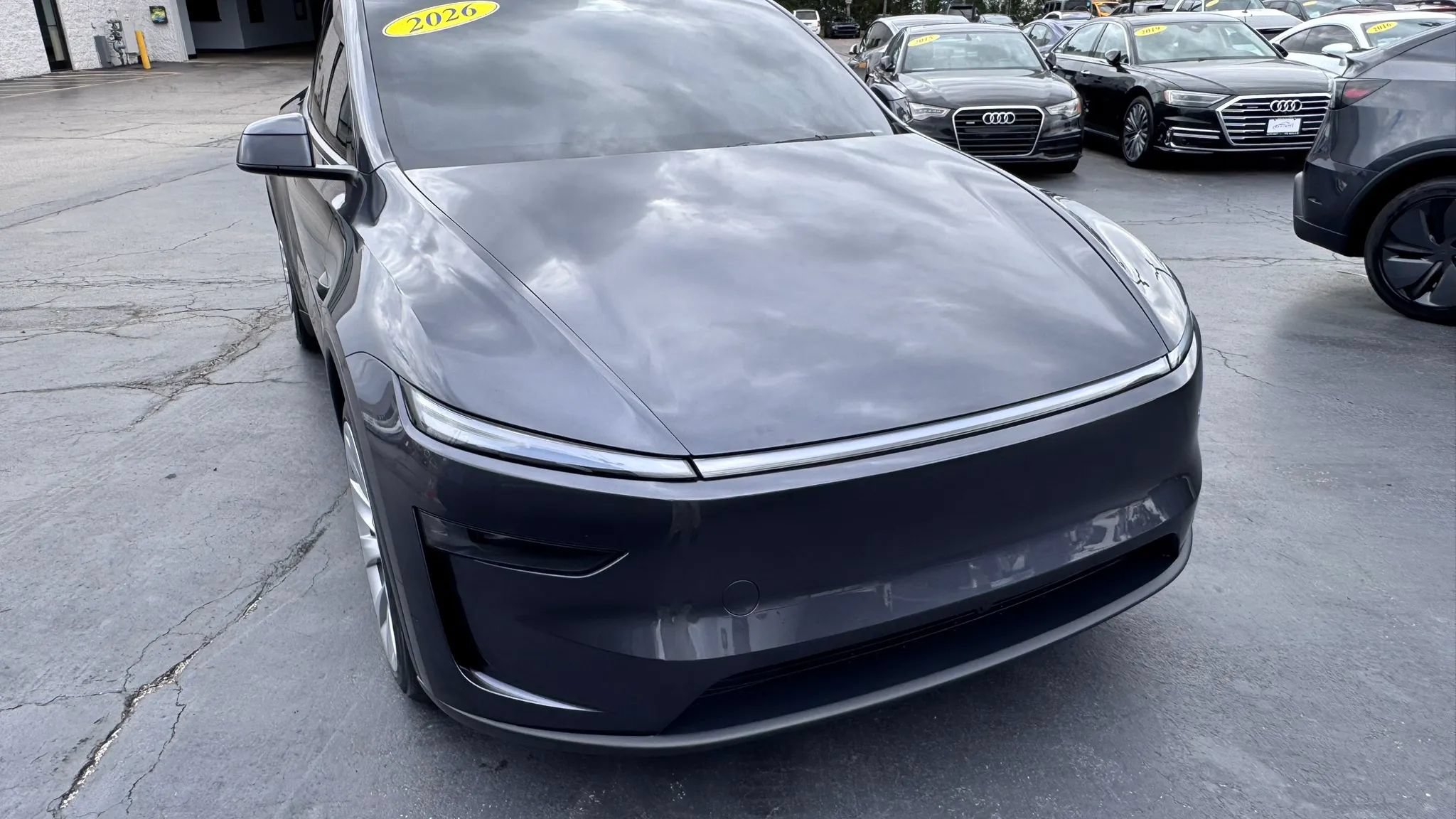 Used 2026 Tesla Model Y AWD image 2