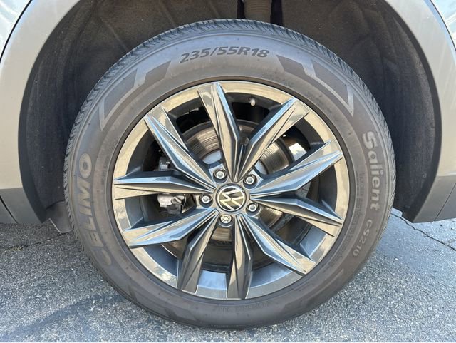 Used 2024 Volkswagen Tiguan SE FWD image 15