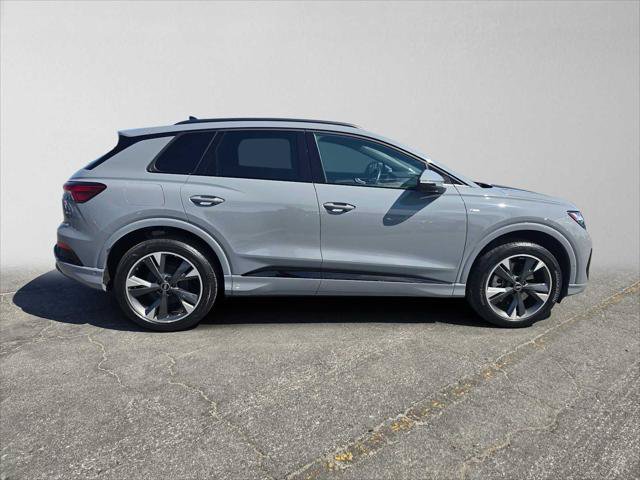 Used 2023 Audi Q4 e-tron Premium Plus AWD/4WD image 2