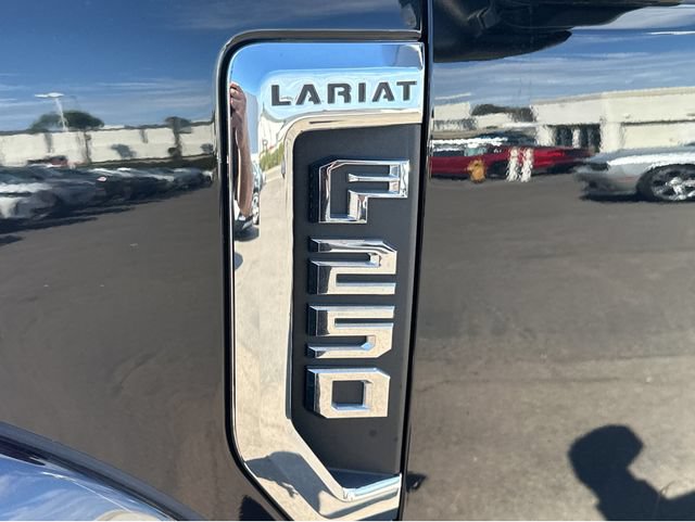 Used 2022 Ford F250 Lariat w/ Lariat Ultimate Package AWD/4WD image 16