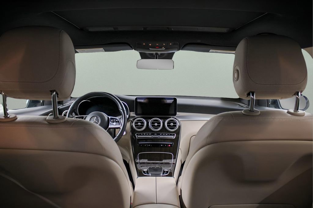 Used 2022 Mercedes-Benz GLC 300 4MATIC Coupe image 20