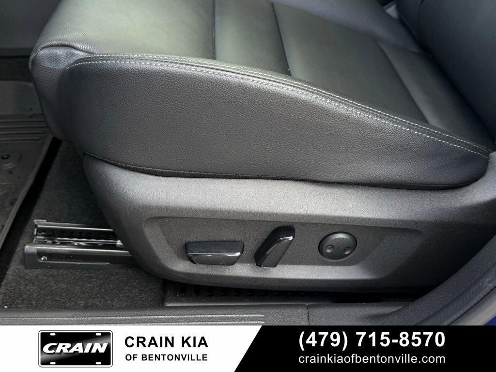 Used 2023 Nissan Rogue SL w/ SL Premium Package AWD/4WD image 12