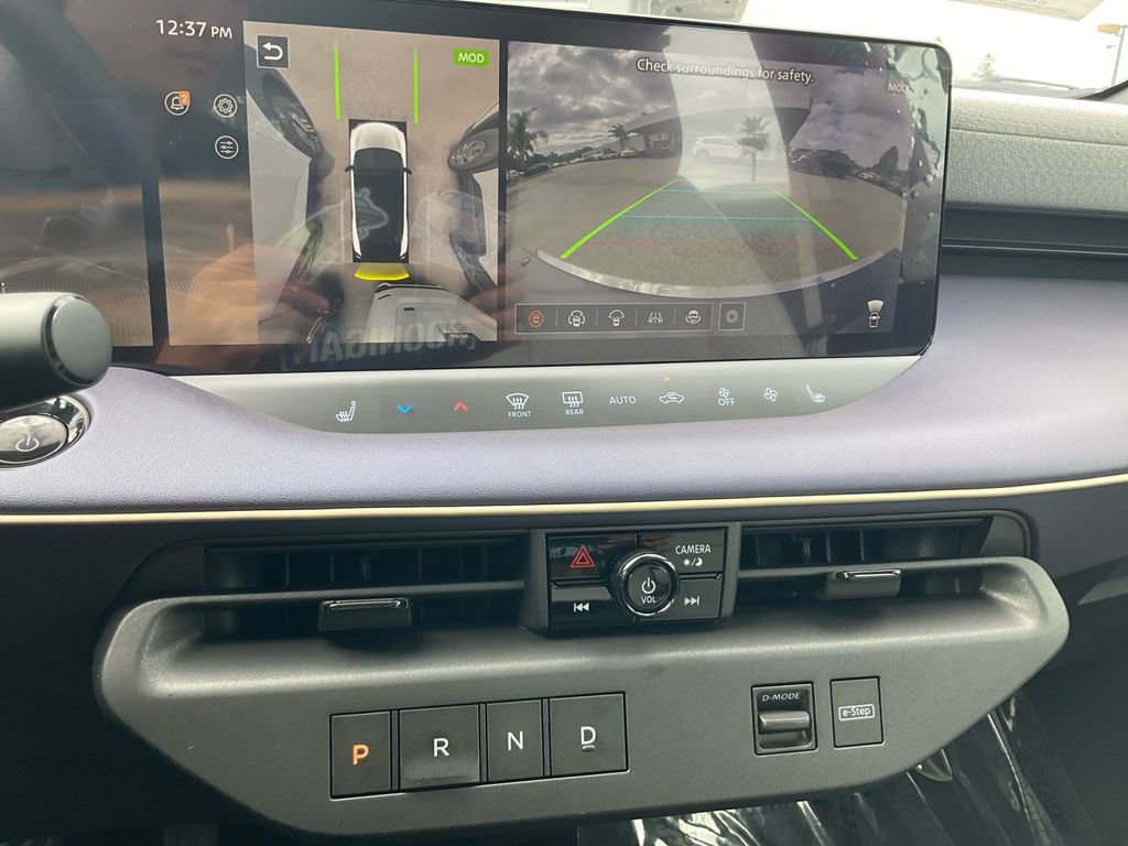 New 2026 Nissan Leaf Platinum+ image 21