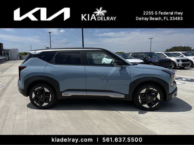 New 2027 Kia Seltos S FWD image 2