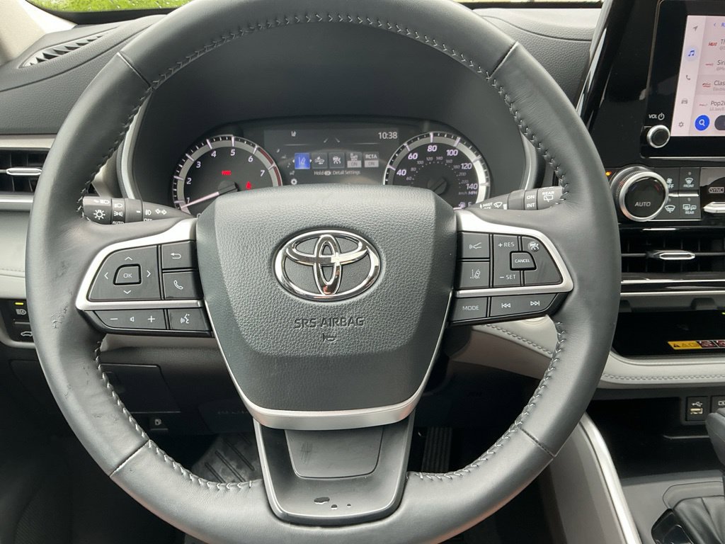 Used 2026 Toyota Highlander XLE AWD/4WD image 24