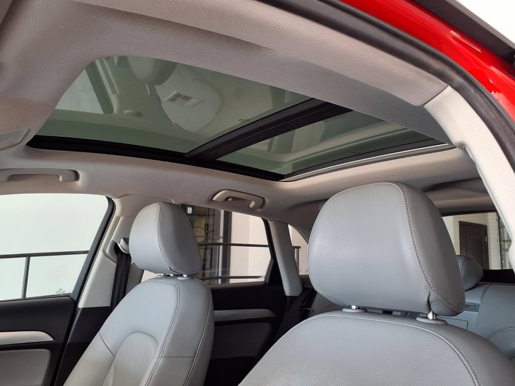 Used 2018 Audi Q3 2.0T Premium w/ Convenience Package FWD image 13