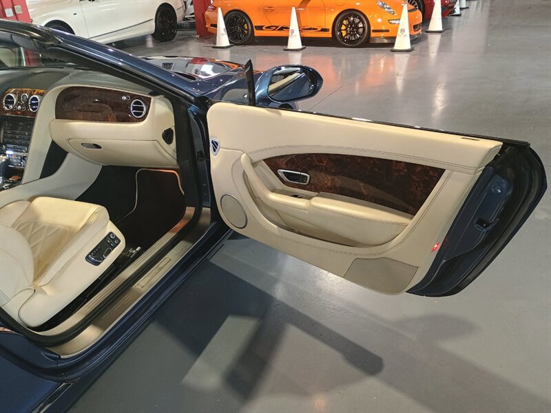 Used 2013 Bentley Continental GT AWD/4WD image 33