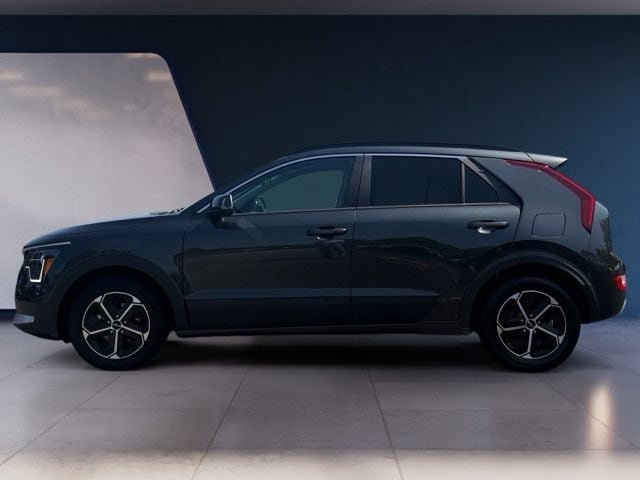 Used 2024 Kia Niro EX FWD image 2