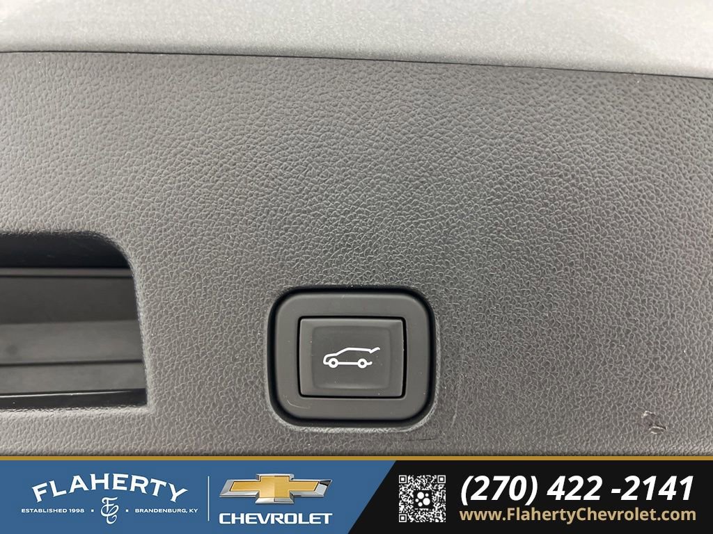 Used 2025 Buick Enclave Preferred image 21