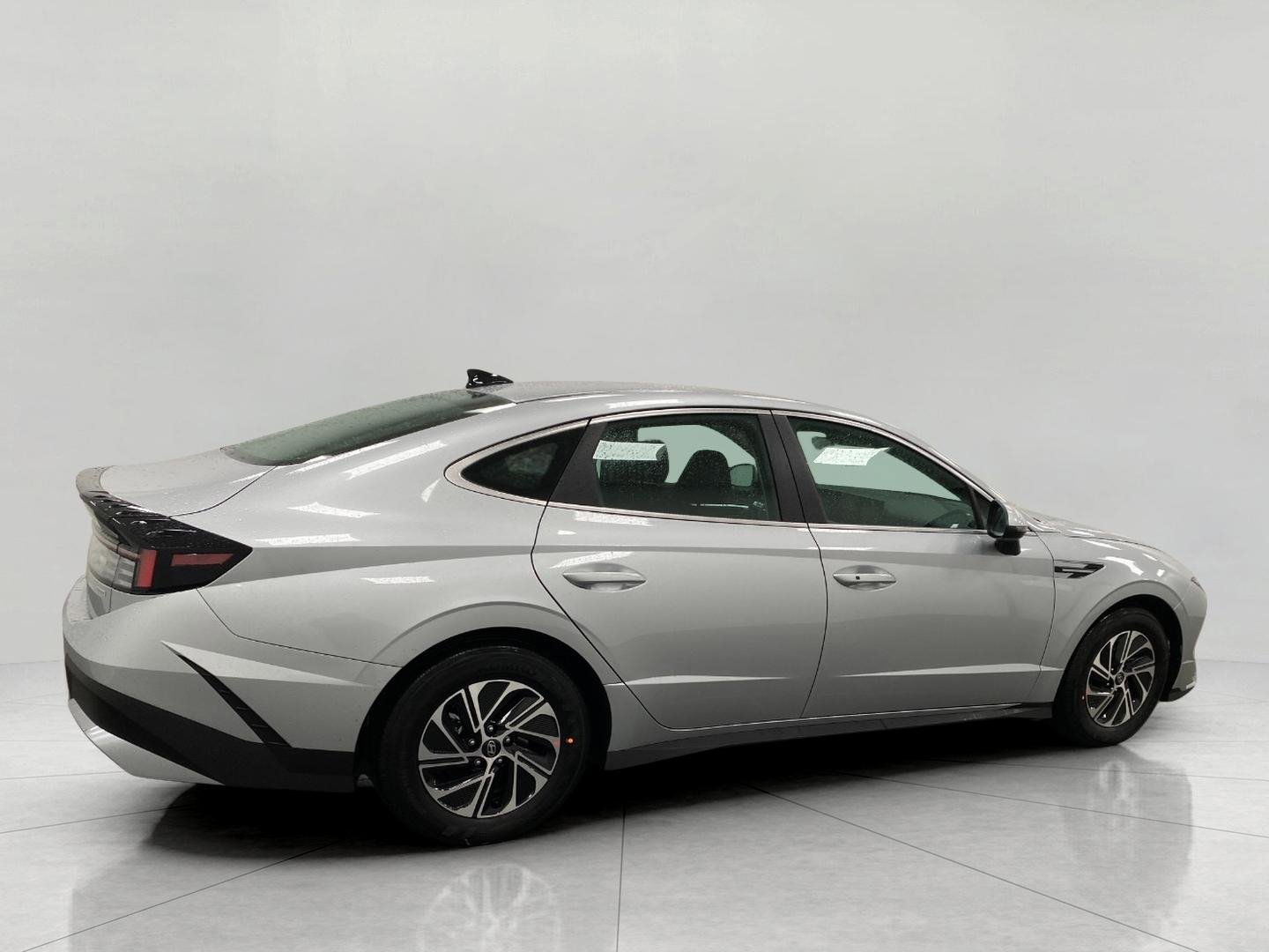 New 2026 Hyundai Sonata Blue image 2