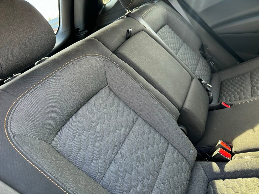 Used 2020 Chevrolet Equinox LT image 10