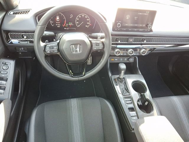 Used 2025 Honda Civic Sport image 12