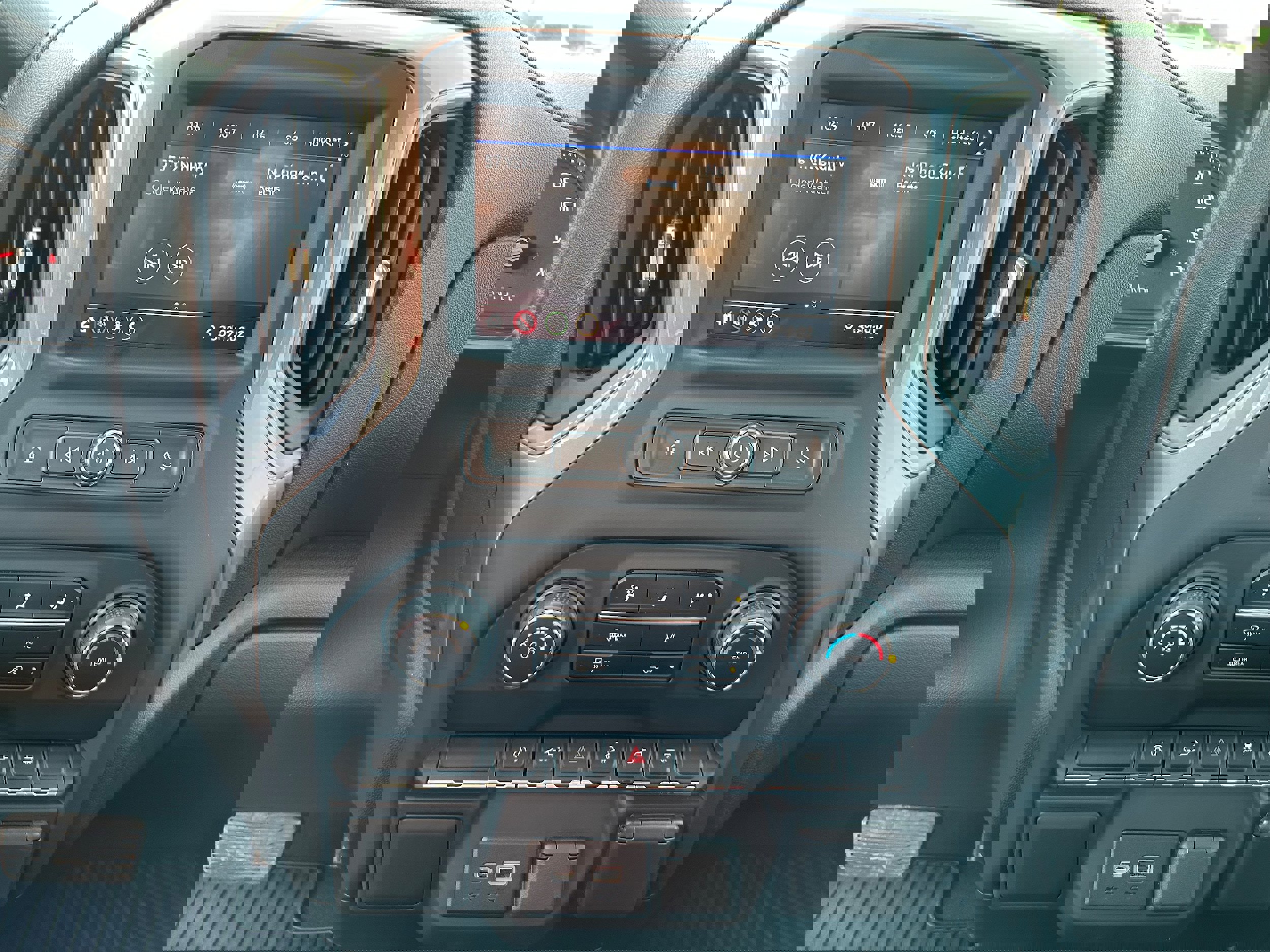 Used 2021 Chevrolet Silverado 1500 Custom w/ Rally Edition image 19