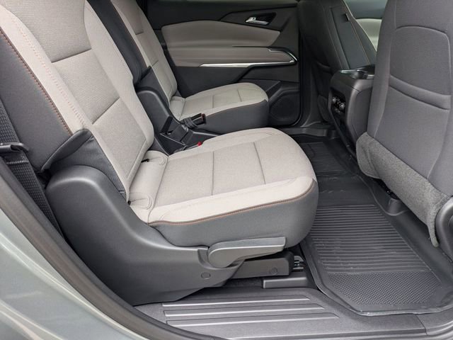 New 2026 Chevrolet Traverse LT FWD image 33