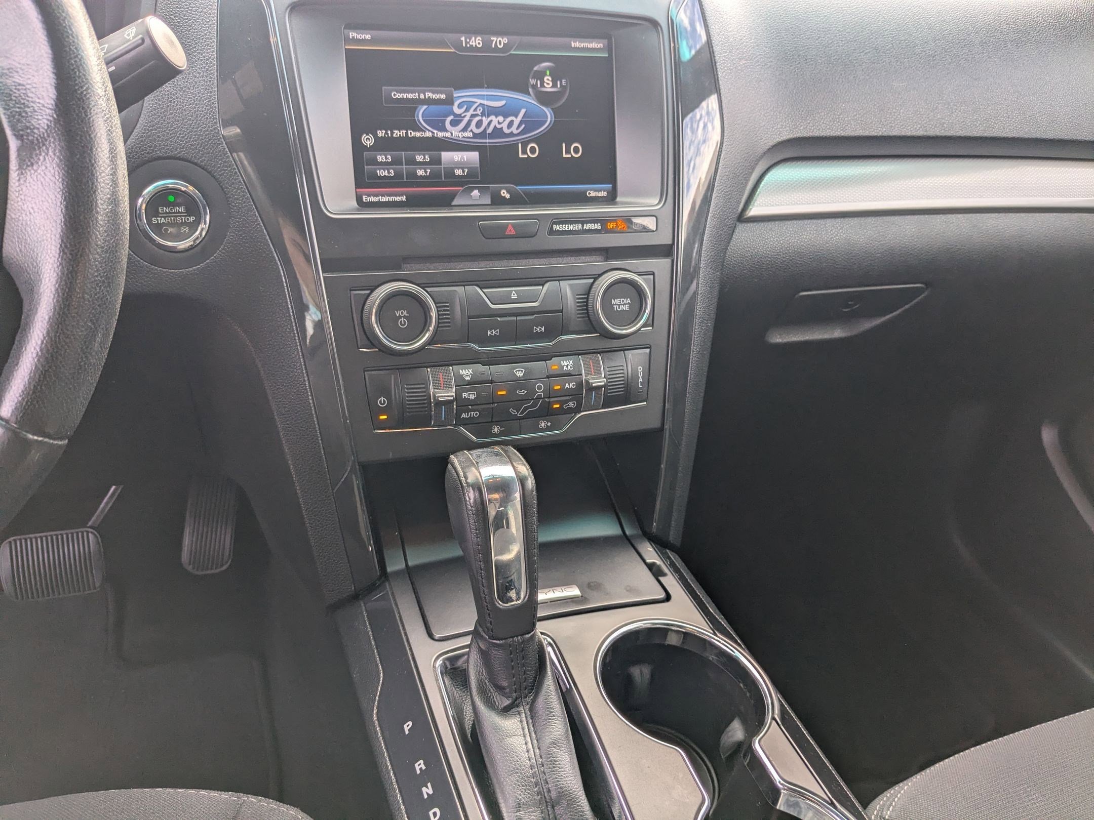 Used 2016 Ford Explorer XLT w/ Equipment Group 201A image 15