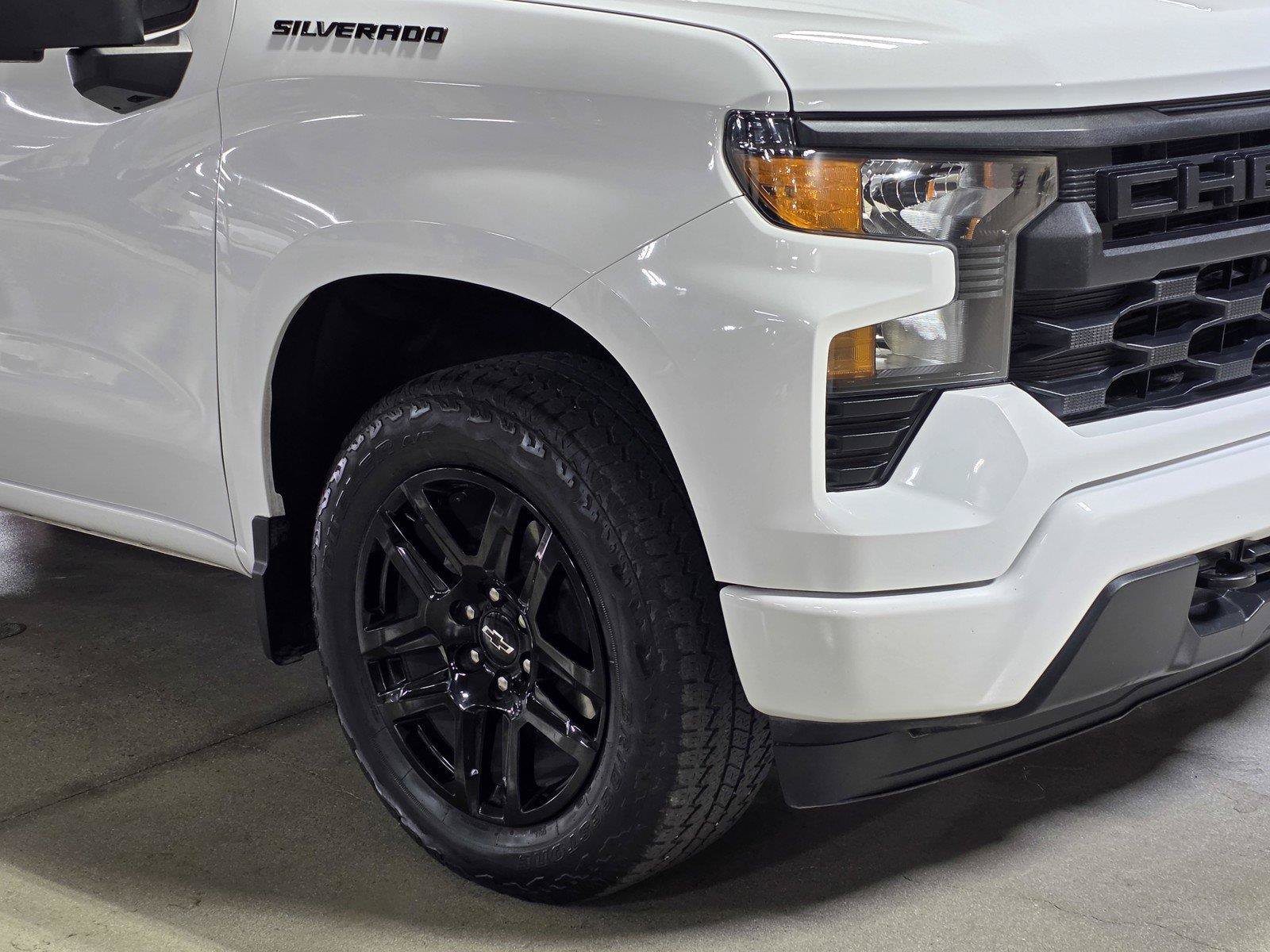 Used 2023 Chevrolet Silverado 1500 Custom w/ LPO, Dark Essentials Package AWD/4WD image 10