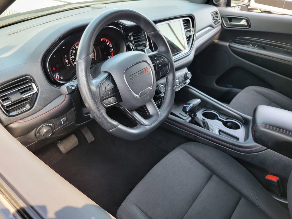 Used 2023 Dodge Durango R/T w/ Blacktop Package RWD image 3
