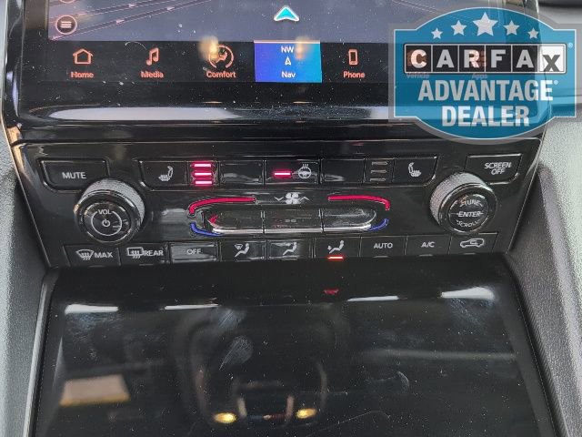 Used 2025 Jeep Grand Cherokee L Limited w/ Black Appearance Package image 25