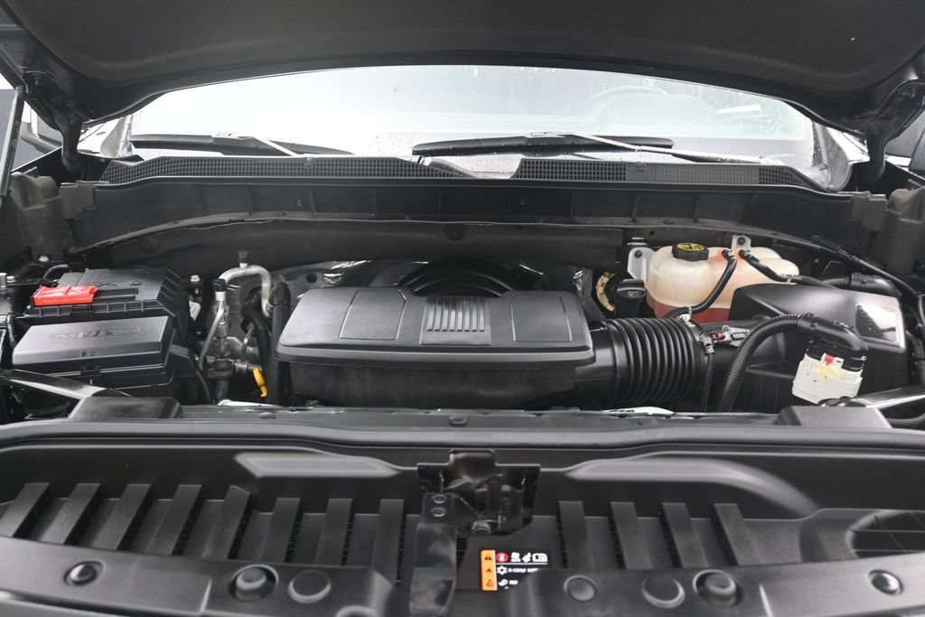 Used 2024 Chevrolet Silverado 1500 High Country RWD image 11