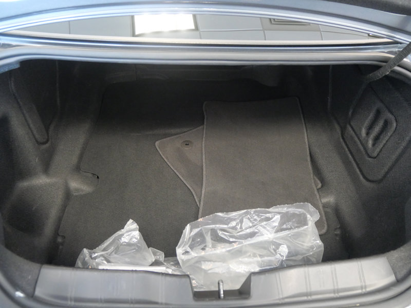 Used 2021 Chevrolet Camaro SS RWD image 19