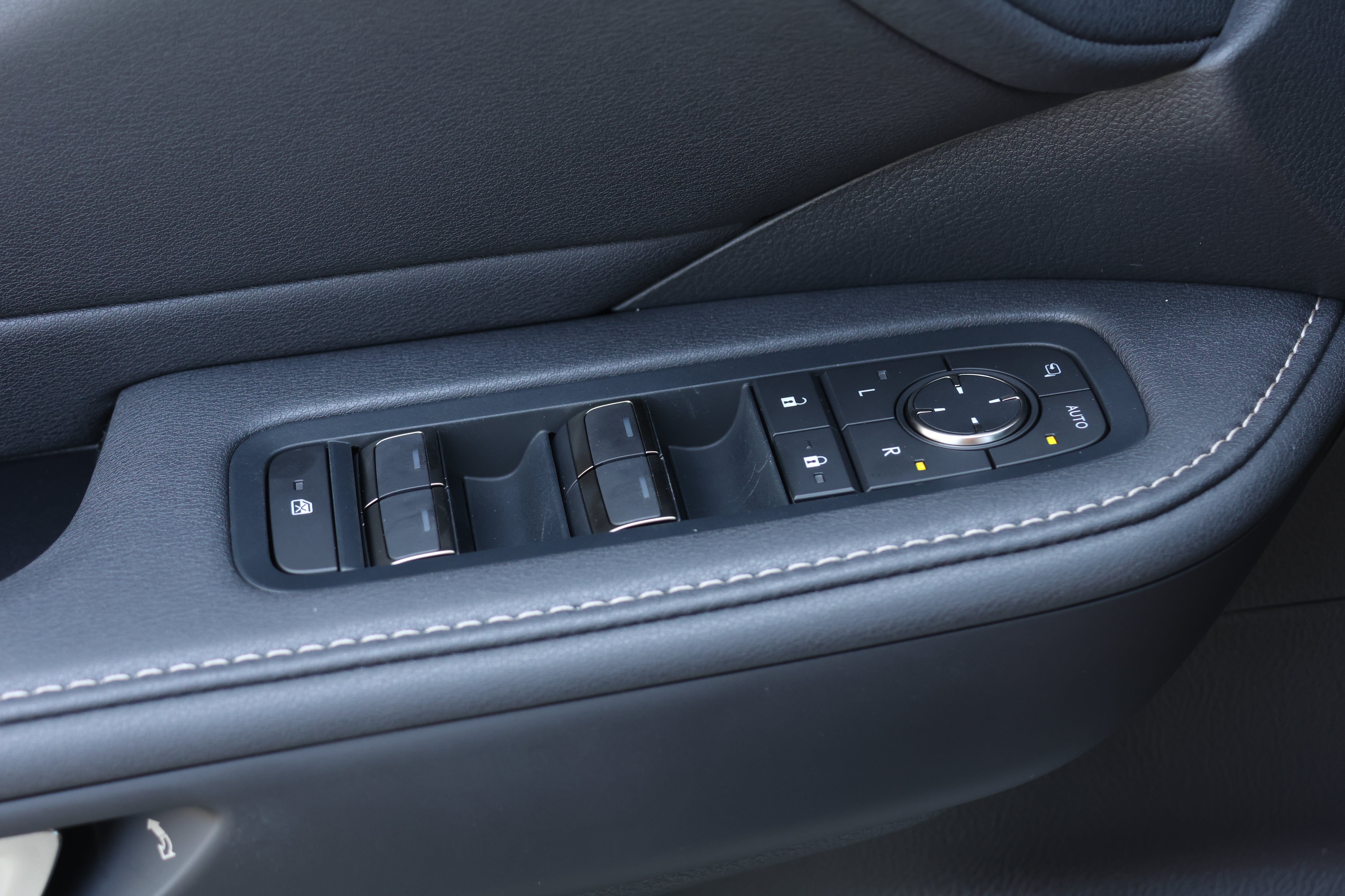 Used 2026 Lexus TX 350 AWD w/ Technology Package image 13