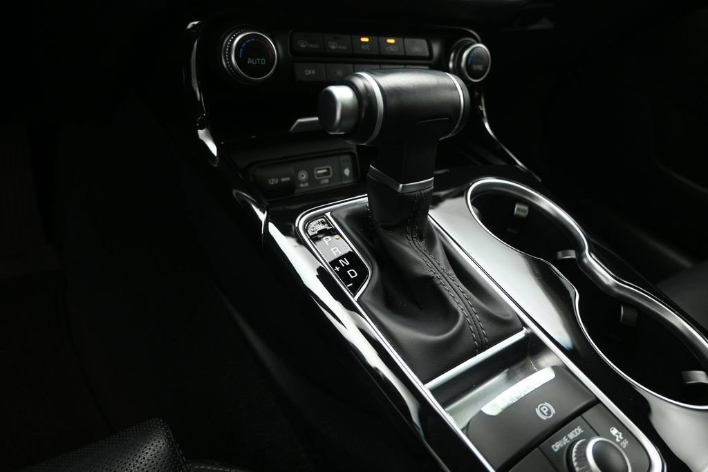 Used 2019 Kia Stinger Premium RWD image 18