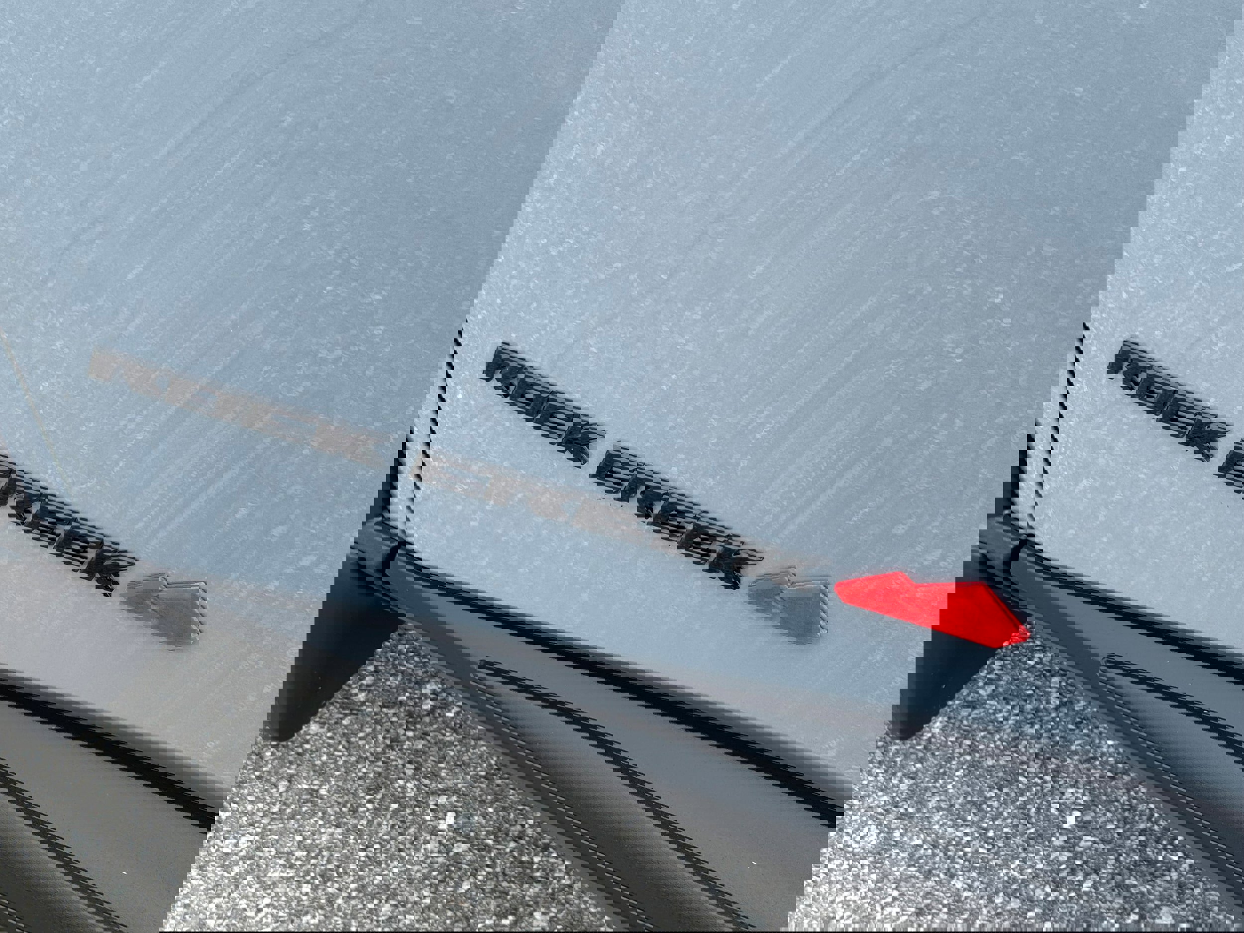 Used 2025 Nissan Rogue SV image 9