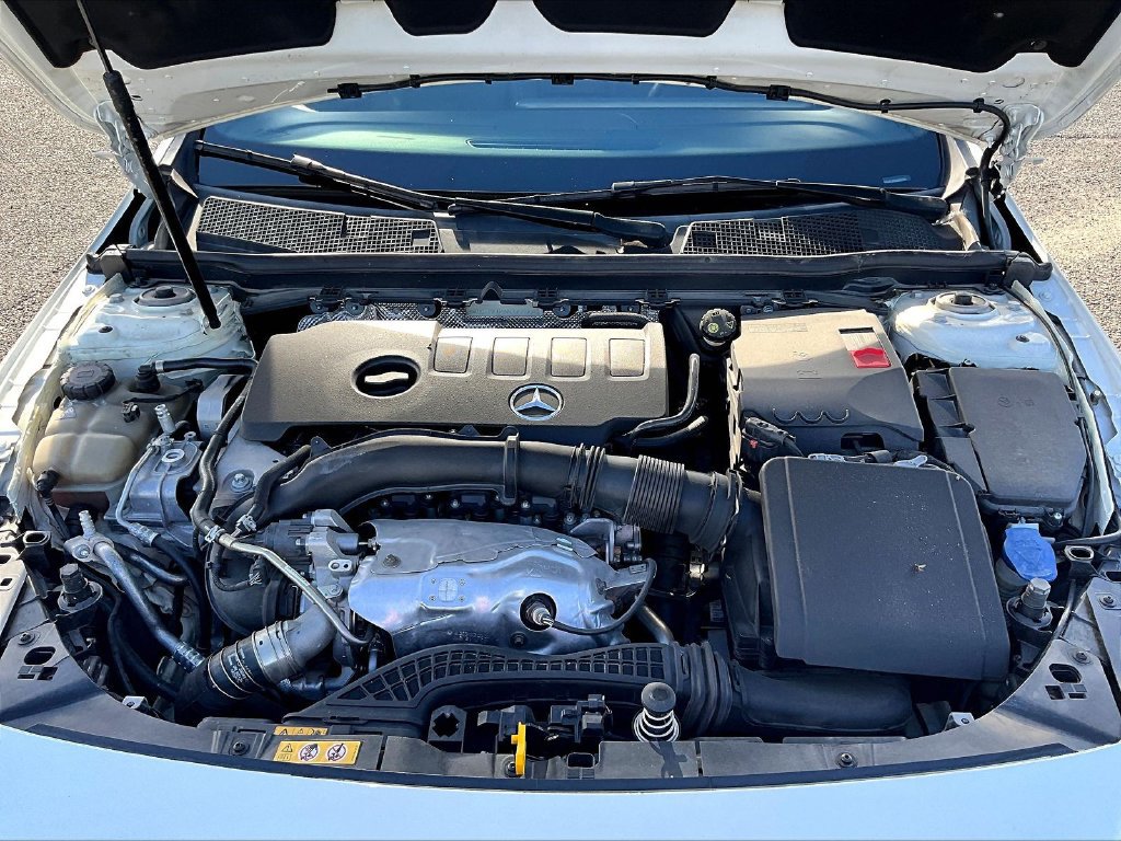 Used 2022 Mercedes-Benz CLA 250 image 30