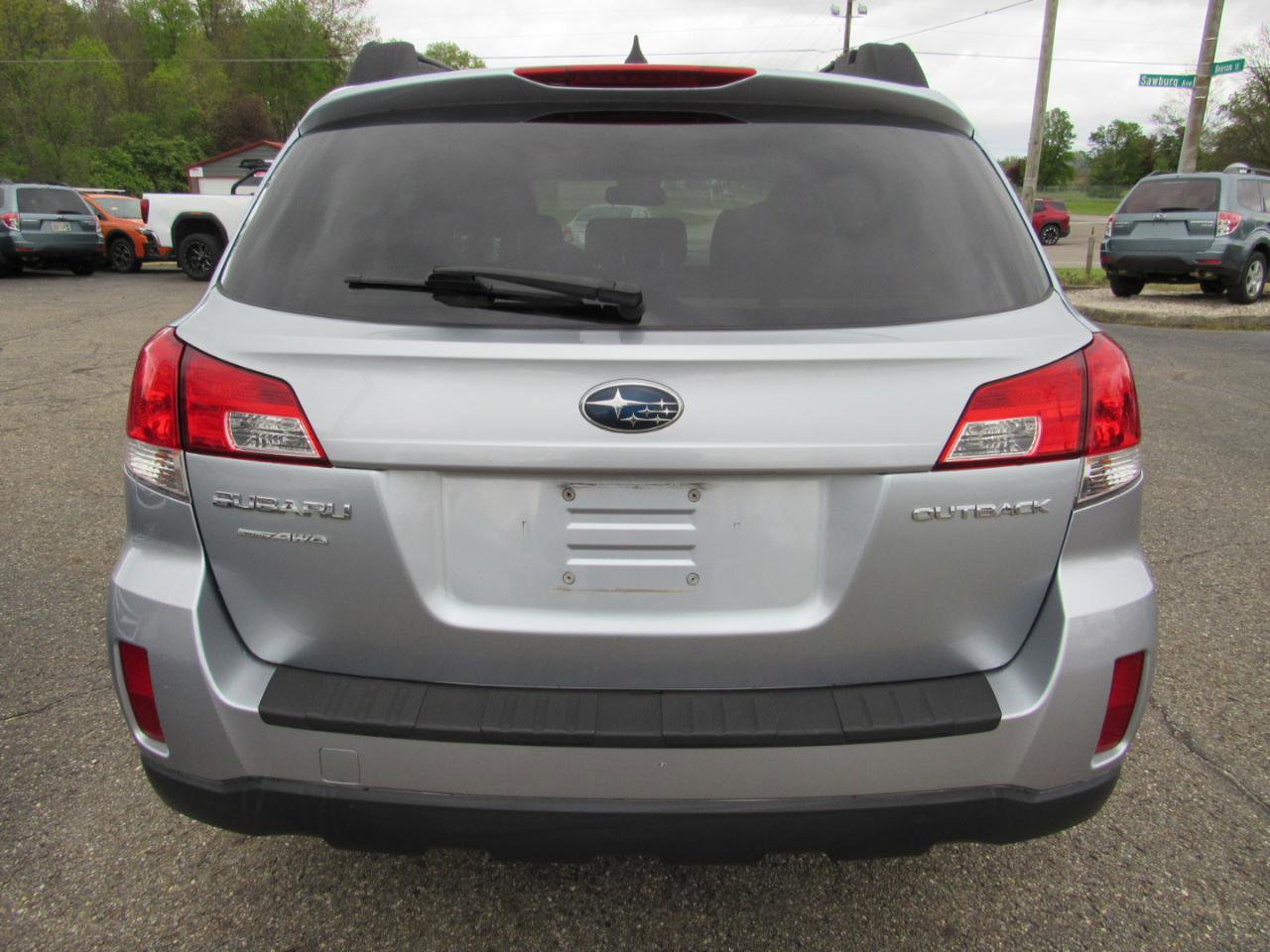 Used 2014 Subaru Outback 2.5i Premium w/ Popular Package #1B AWD/4WD image 5