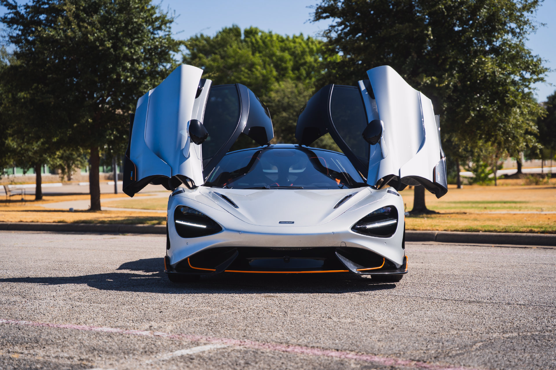 Used 2021 McLaren 765LT RWD image 24