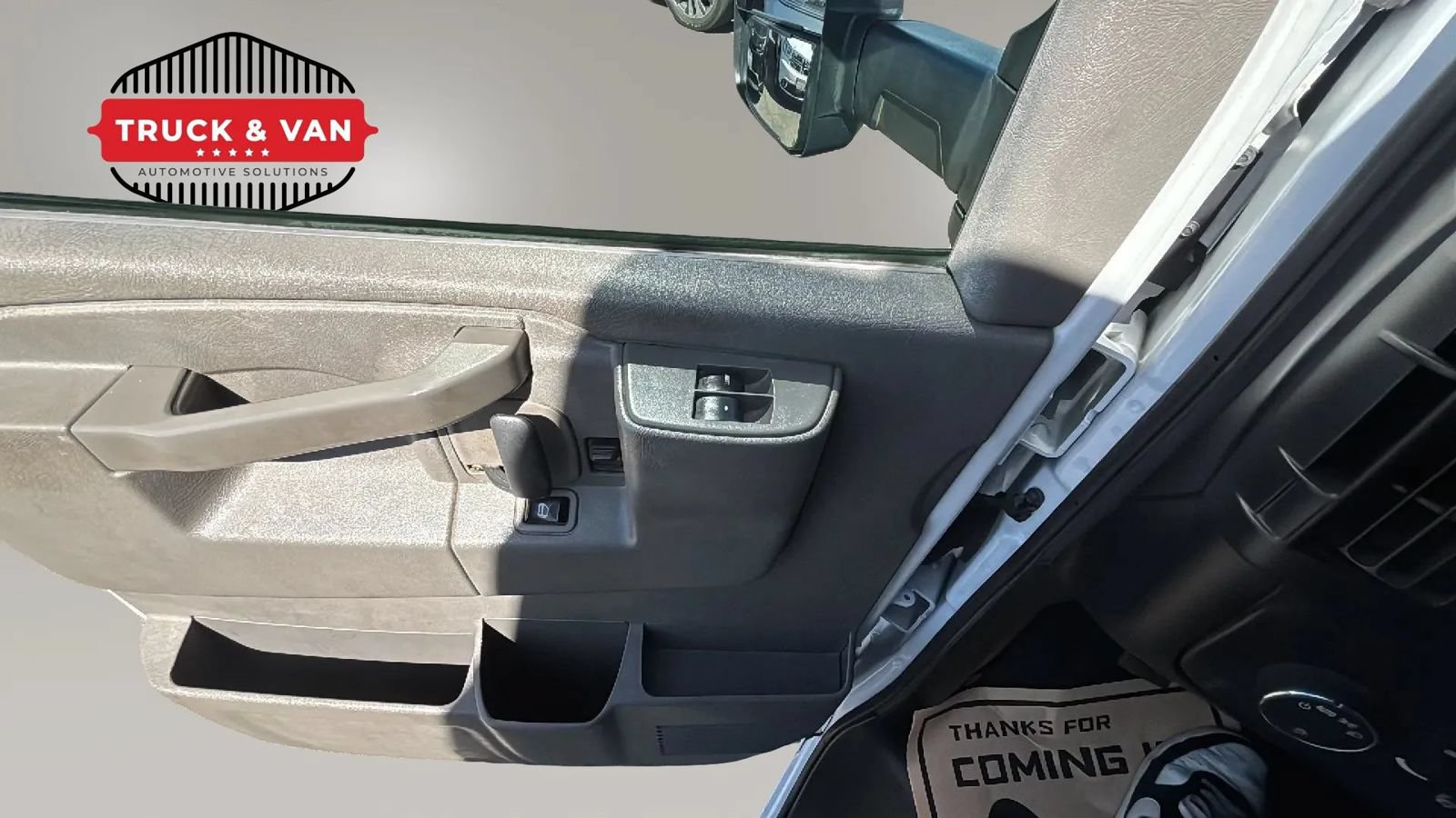 Used 2020 Chevrolet Express 3500 w/ Power Convenience Package RWD image 33