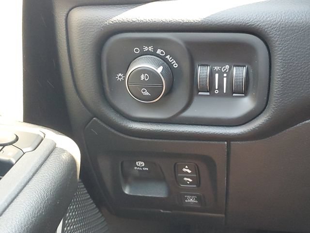 New 2026 RAM 1500 Big Horn AWD/4WD image 19
