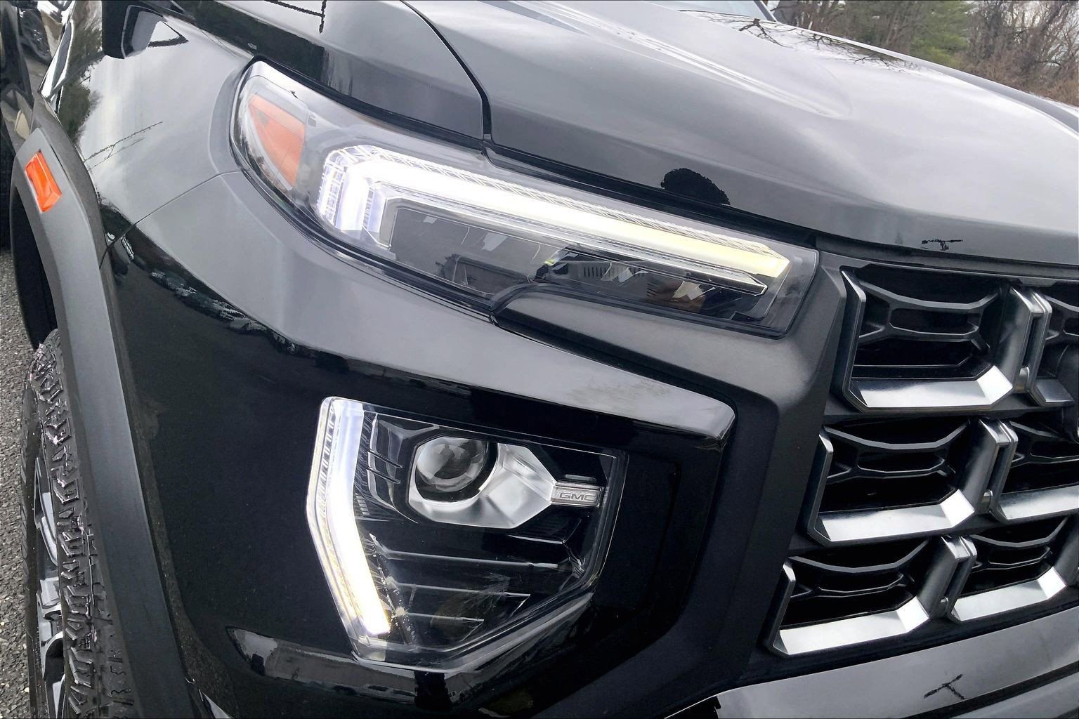 Used 2024 GMC Canyon AT4 AWD/4WD image 26