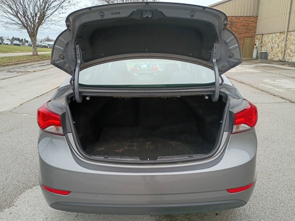 Used 2014 Hyundai Elantra Limited image 10