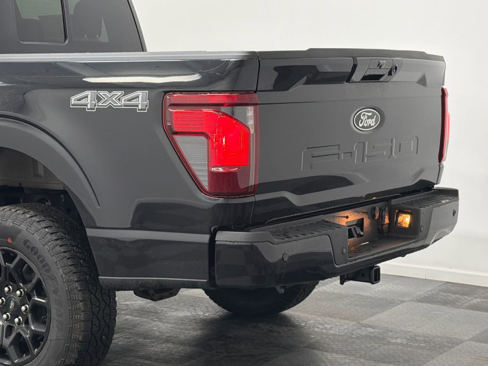 New 2026 Ford F150 XLT w/ Equipment Group 302A MID image 7