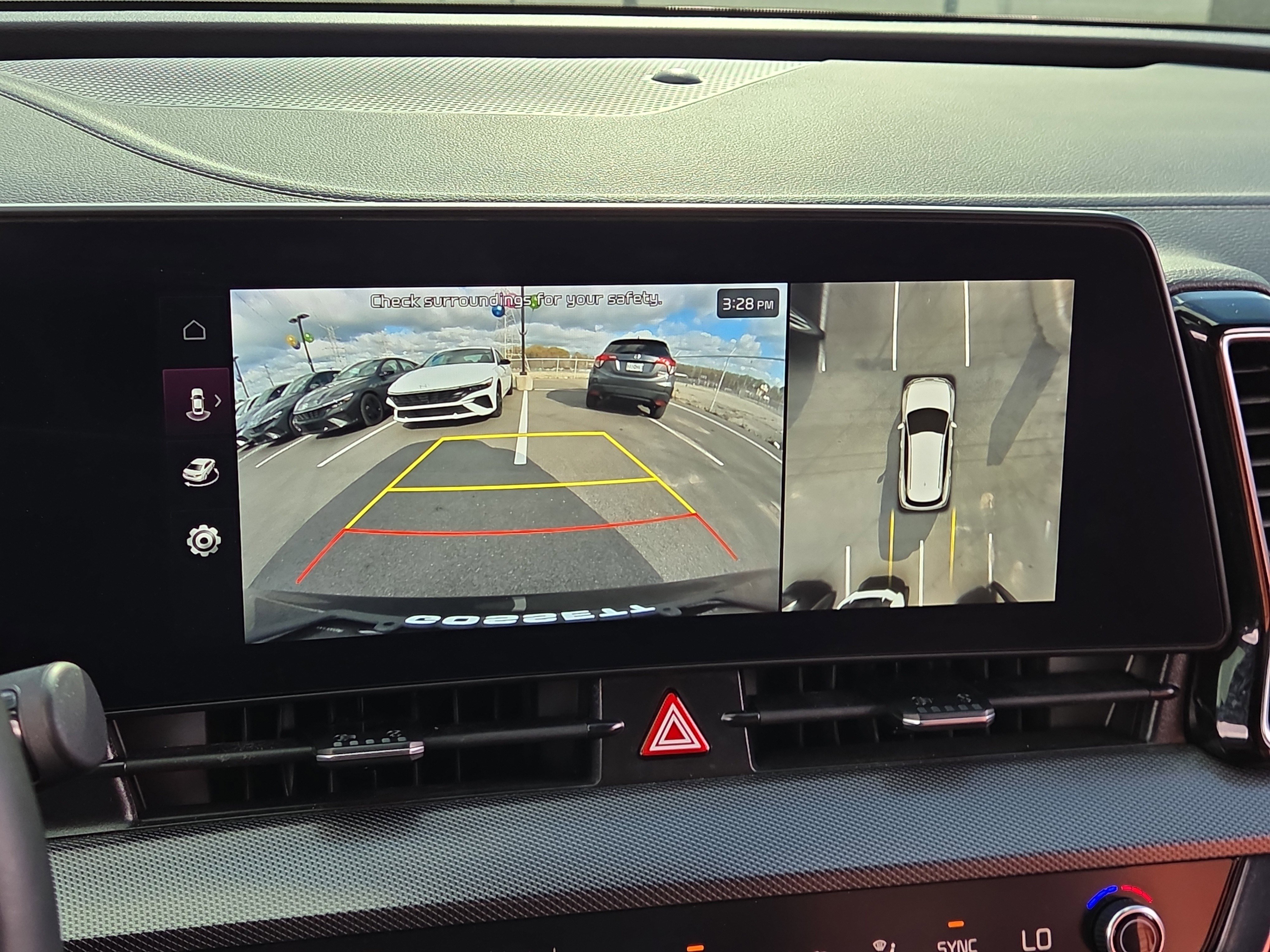 Used 2024 Kia Sportage SX image 16