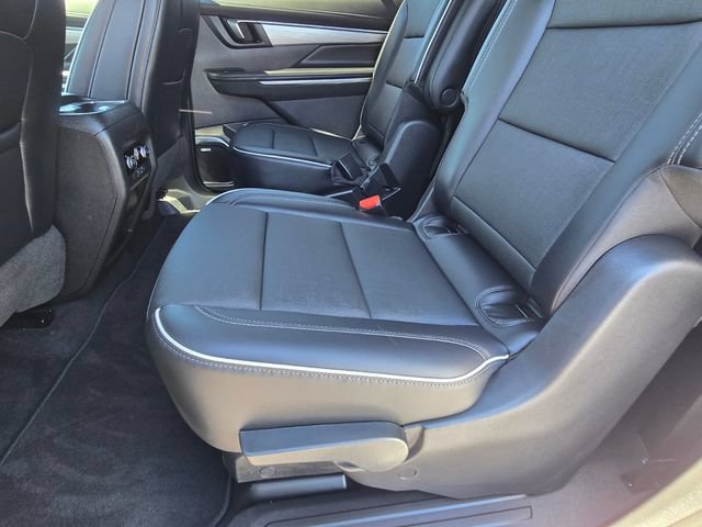 Used 2026 Buick Enclave Preferred FWD image 11