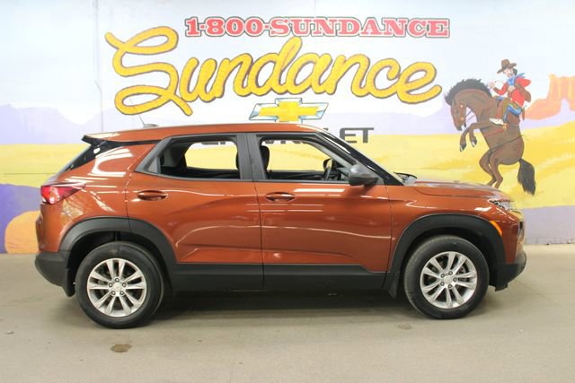 Used 2021 Chevrolet TrailBlazer LS AWD/4WD image 1