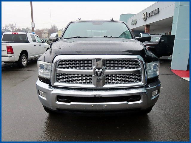 Used 2014 RAM 2500 Laramie w/ Cold Weather Group image 2