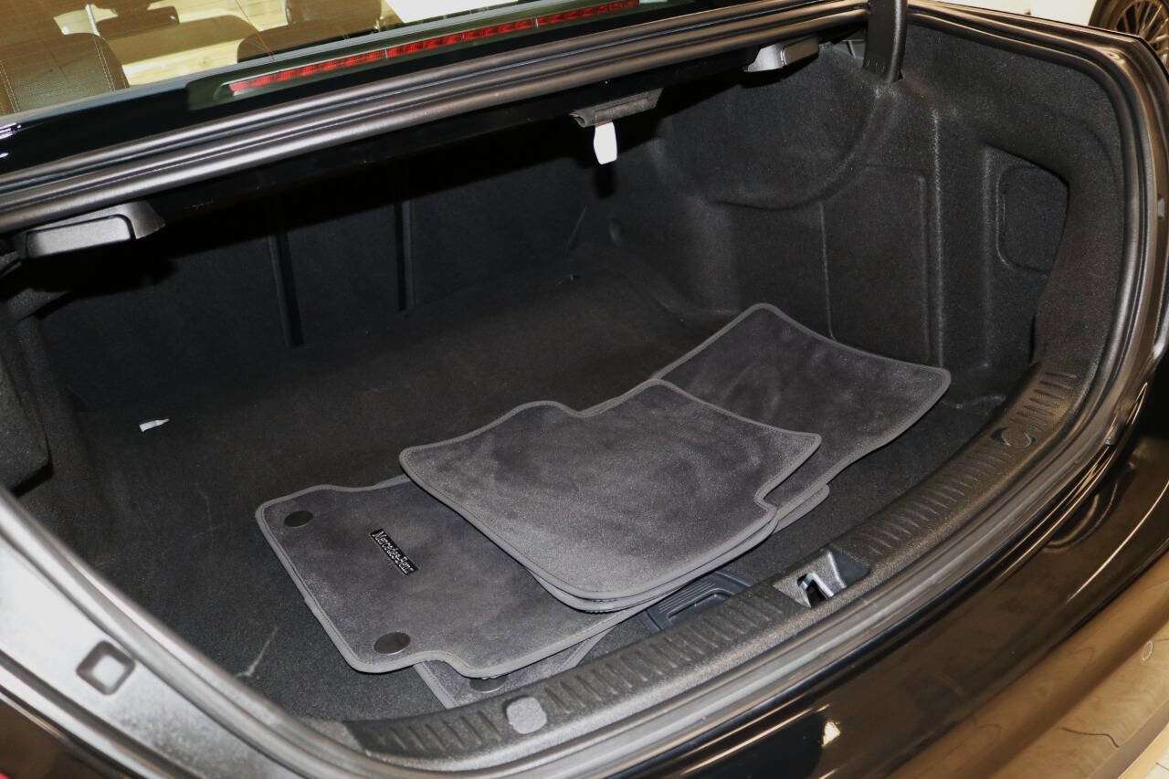Used 2020 Mercedes-Benz E 350 Sedan image 82