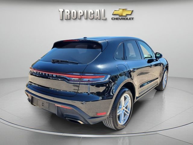 Used 2022 Porsche Macan Base image 5