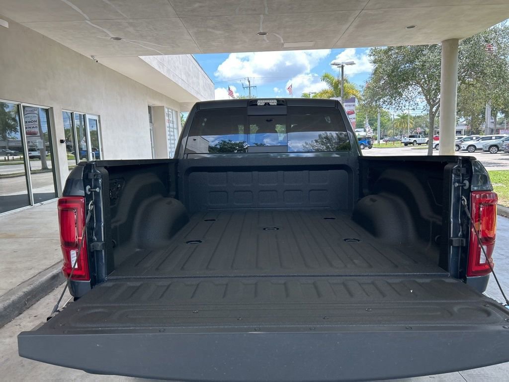 New 2025 RAM 2500 Limited AWD/4WD image 39