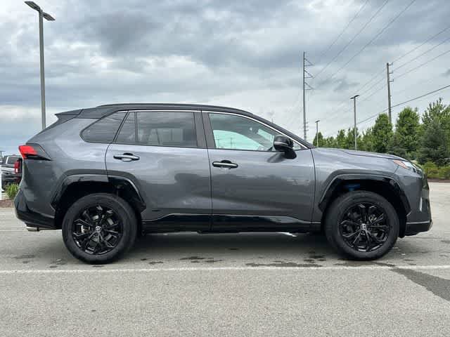 Used 2023 Toyota RAV4 XSE AWD/4WD image 3