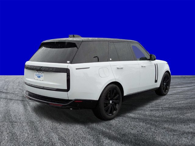 Used 2025 Land Rover Range Rover SE AWD/4WD image 4
