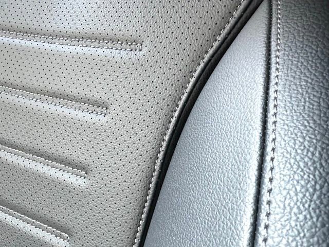 Certified 2025 Mercedes-Benz GLC 300 4MATIC image 22