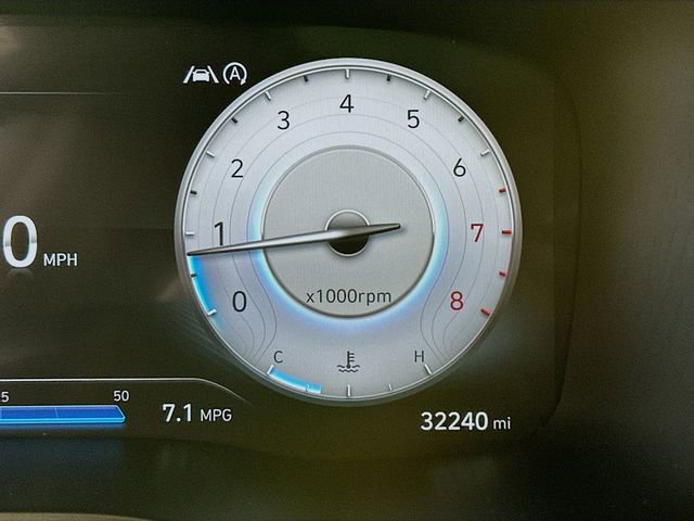 Used 2022 Hyundai Santa Fe Limited AWD/4WD image 15