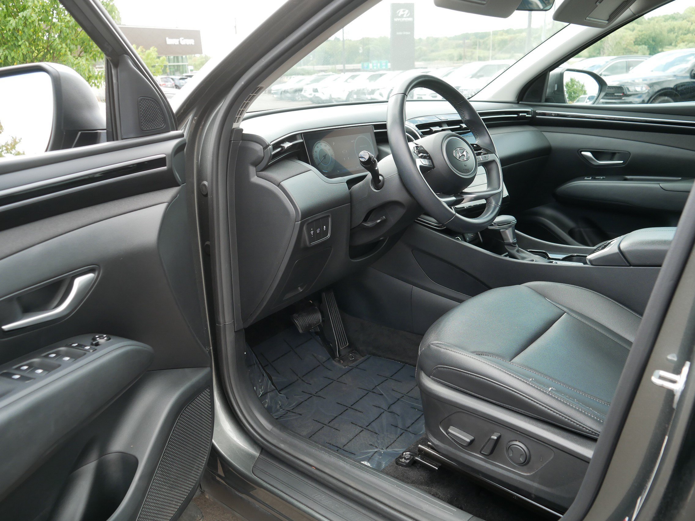 Used 2023 Hyundai Tucson SEL w/ Convenience Package AWD/4WD image 11