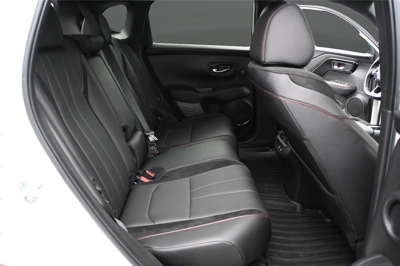 Certified 2025 Acura ADX A-Spec AWD/4WD image 18
