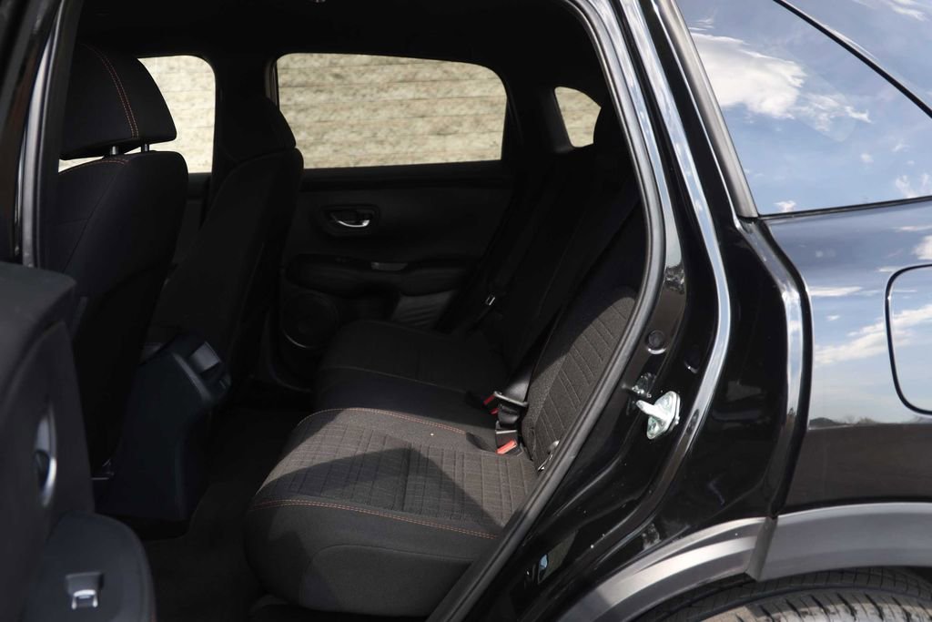 Used 2025 Honda HR-V Sport image 21