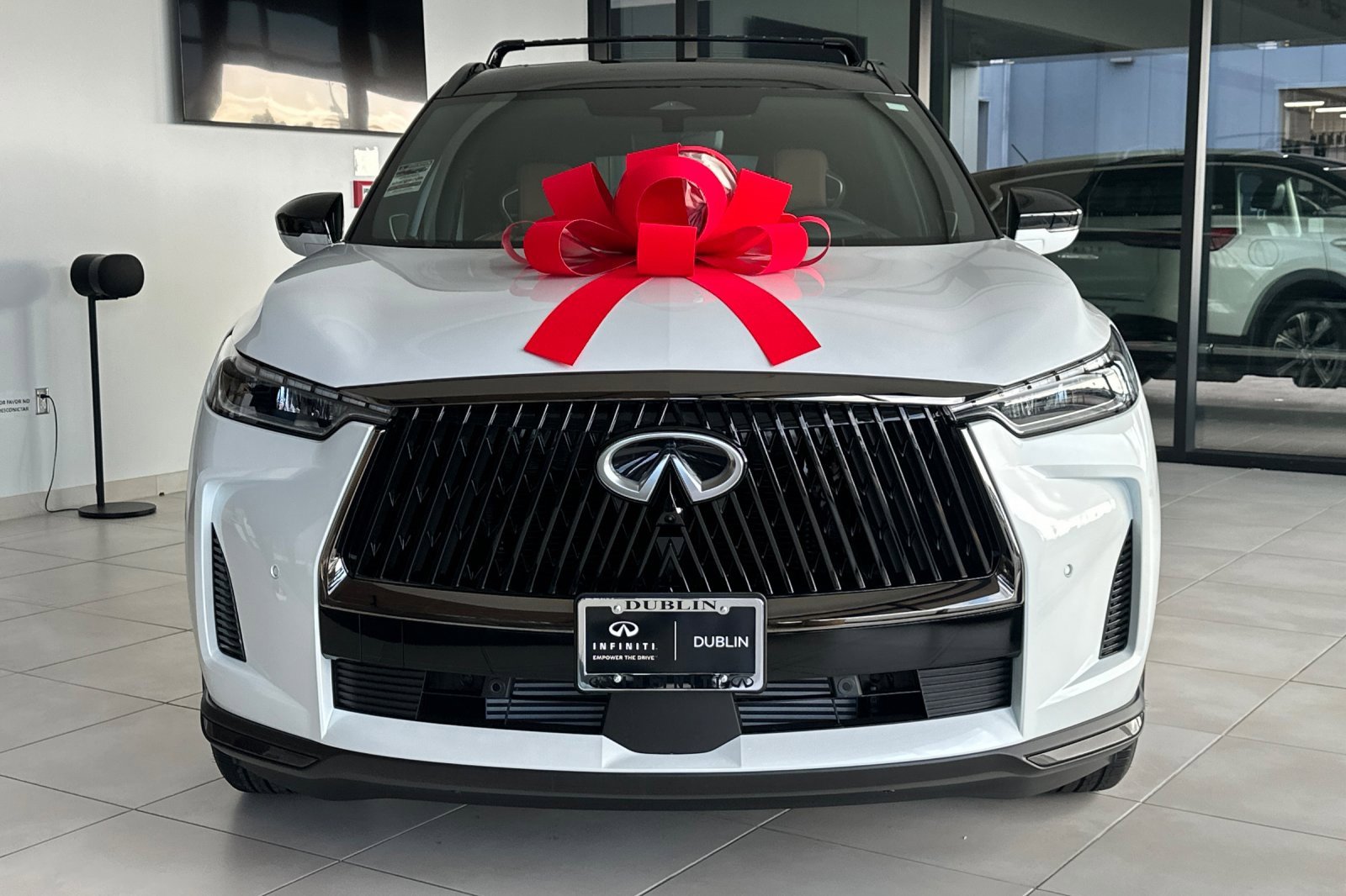 New 2026 INFINITI QX60 Autograph w/ Dark Cargo Package image 8